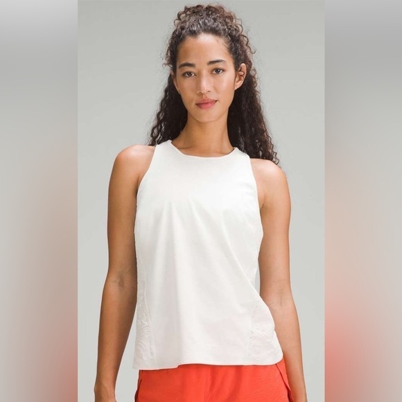 Lululemon Lightweight Stretch Running Tank Top *Airflow size 2. - Picture 8 of 9